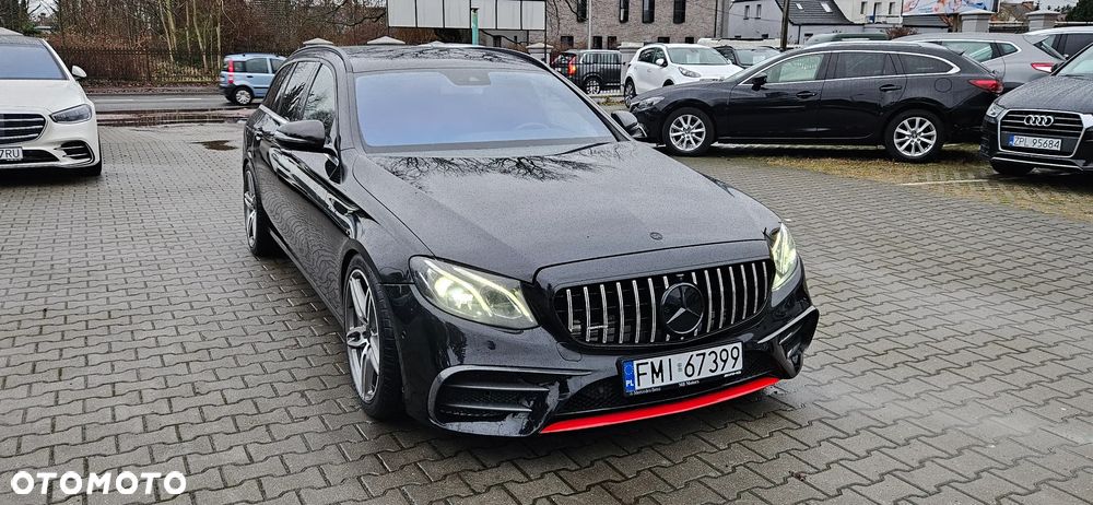 Mercedes-Benz Klasa E 200 d T 9G-TRONIC - 11
