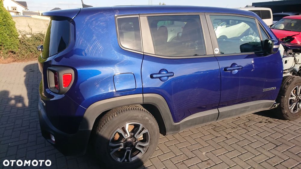 Jeep Renegade - 31