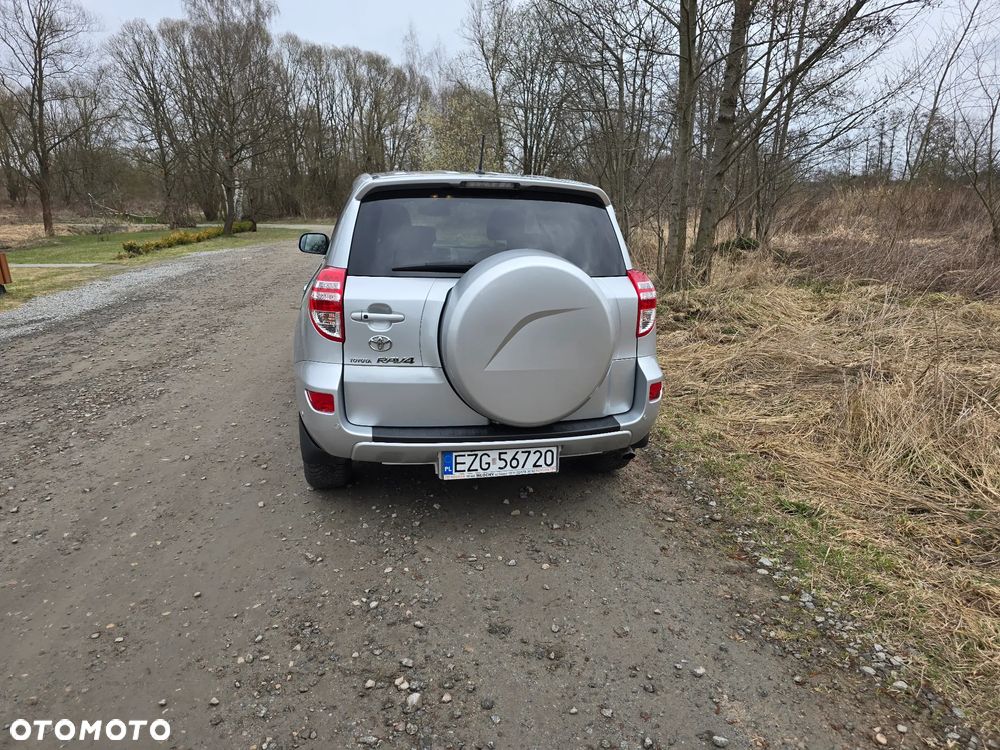 Toyota RAV4 2.0 VVT-i Premium MS - 4