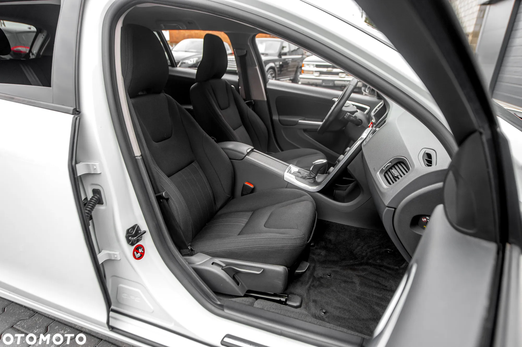 Volvo V60 D4 AWD - 18