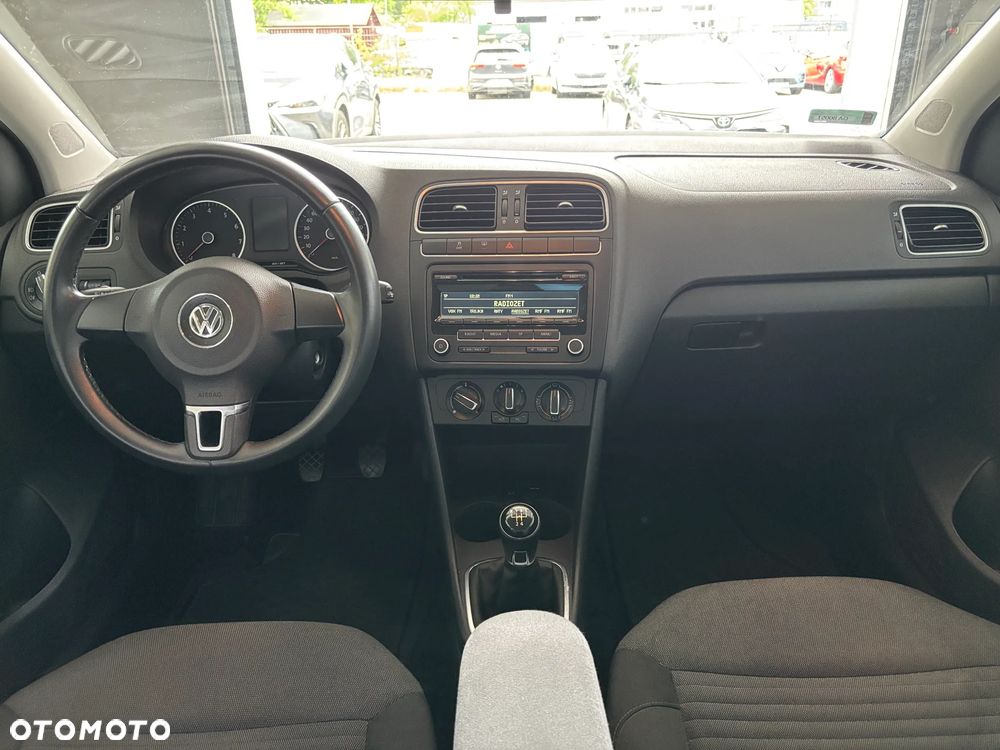 Volkswagen Polo - 15