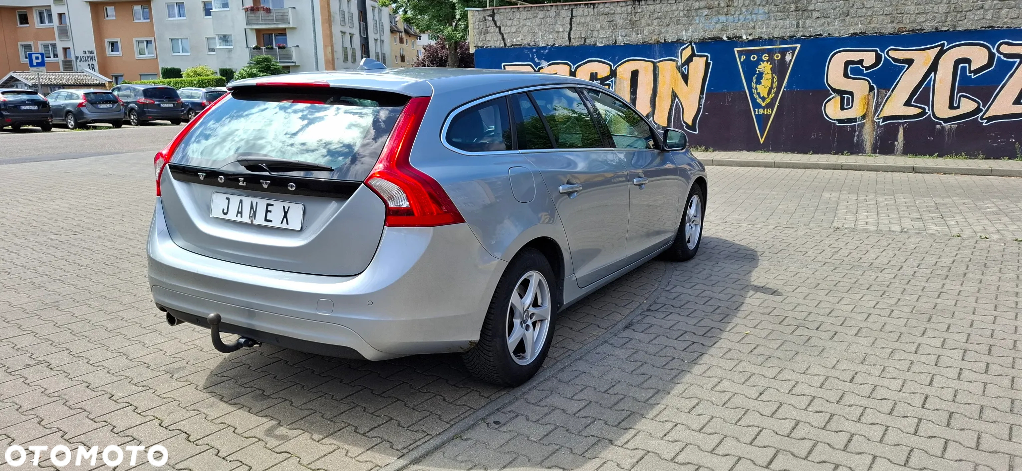 Volvo V60 D3 Drive-E R-Design Momentum - 6