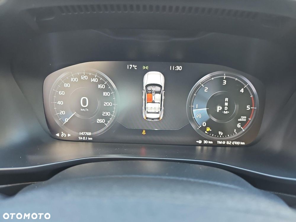 Volvo XC 40 - 23