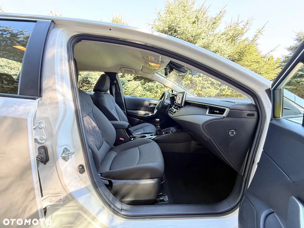 Toyota Corolla 1.5 Comfort - 25