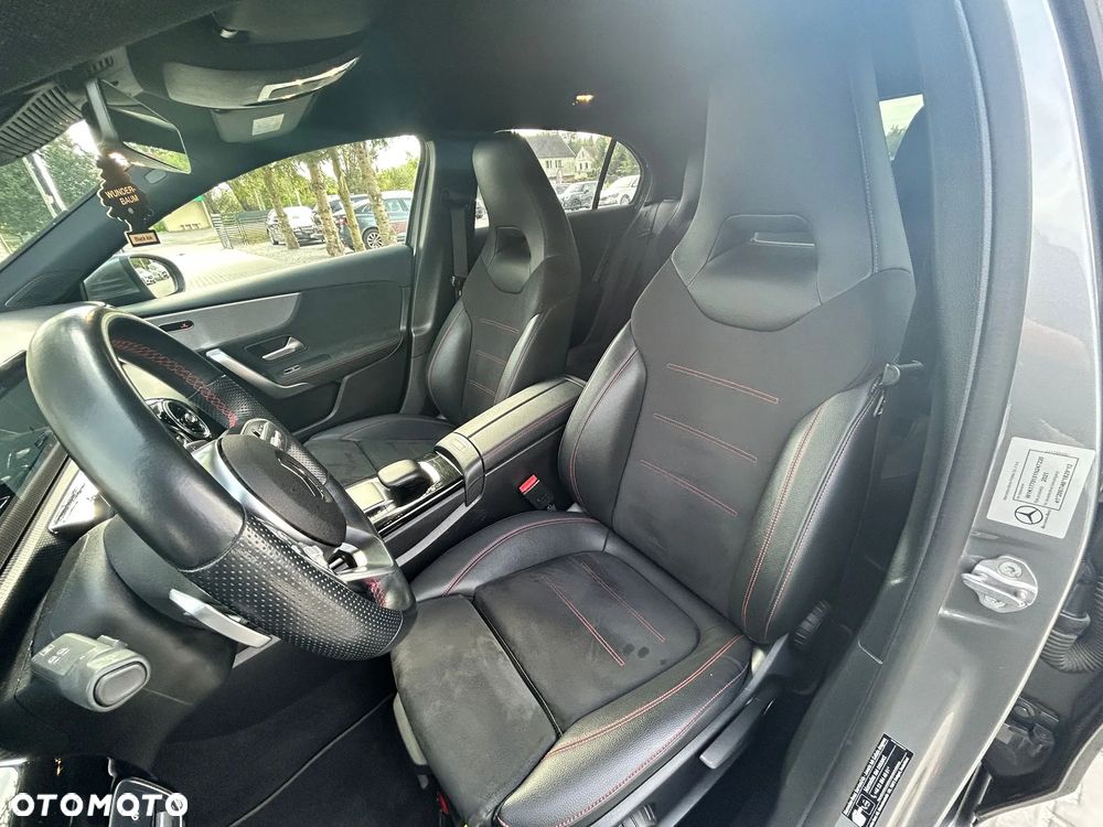 Mercedes-Benz Klasa A 220 d 4-Matic AMG Line 8G-DCT - 11