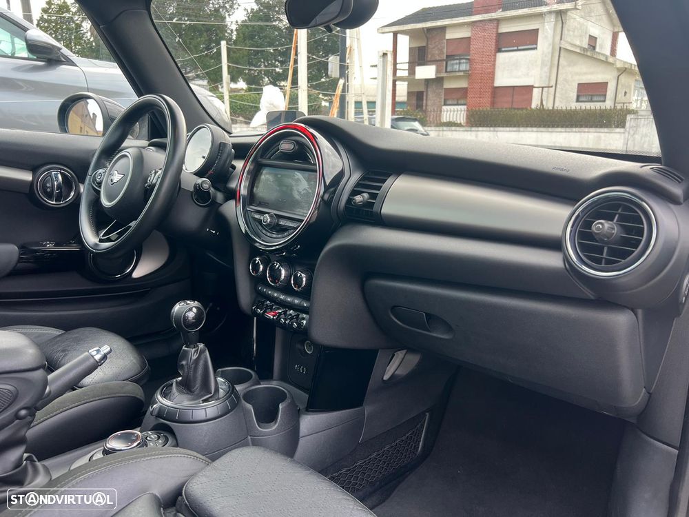 MINI 3 Portas Cooper D - 11