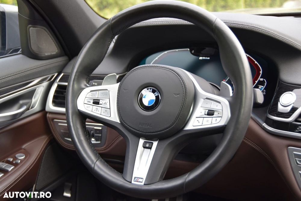 BMW Seria 7 745Le xDrive - 12
