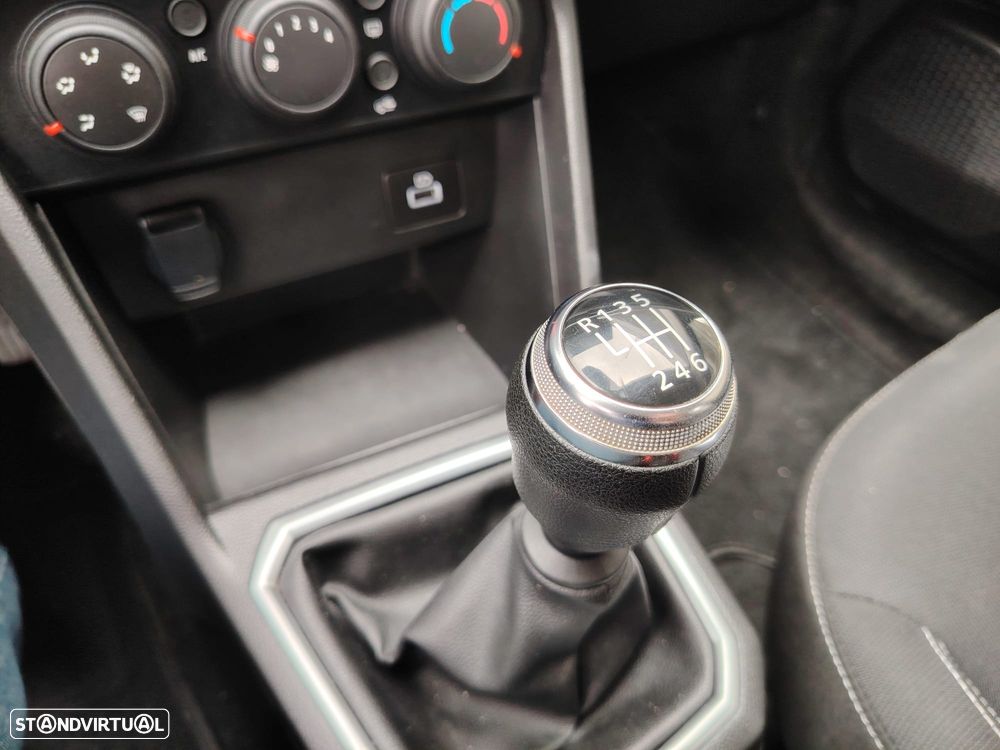 Dacia Jogger 1.0 ECO-G Comfort 7L Bi-Fuel - 9