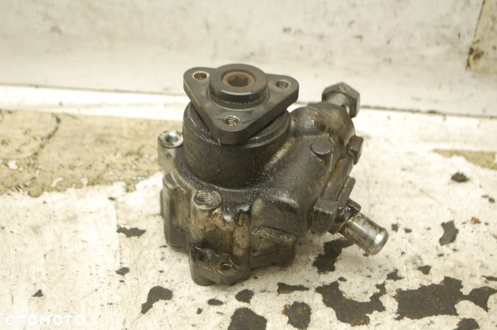 POMPA WSPOMAGANIA 8D0145177 VW PASSAT B5 LIFT 1.9 TDI 1.6 AUDI A6 - 2