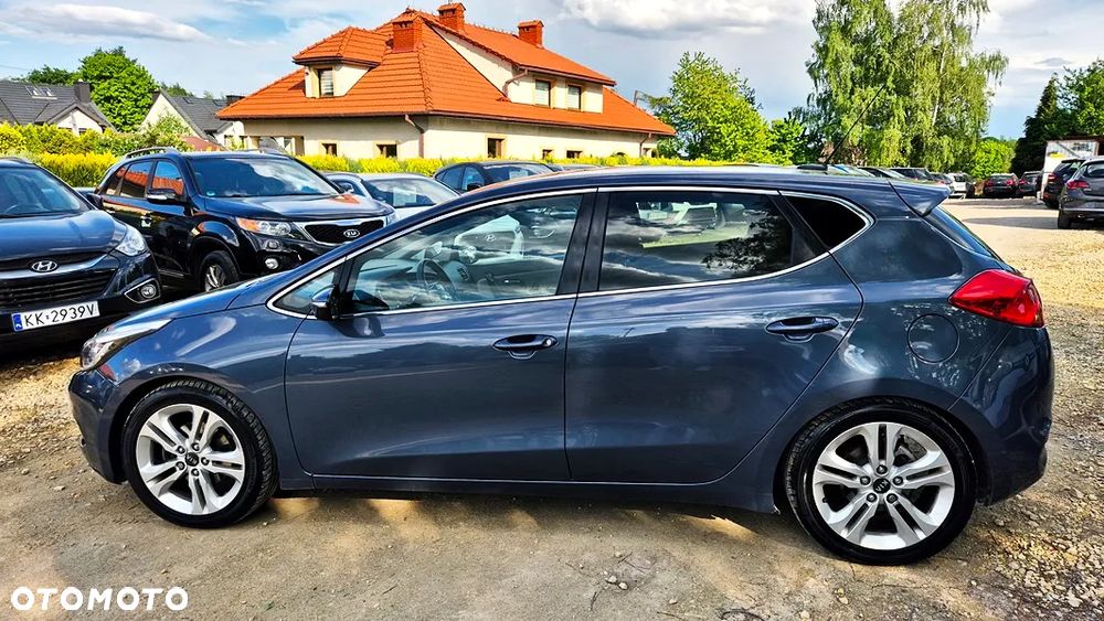 Kia Ceed 1.6 GDI XL - 22