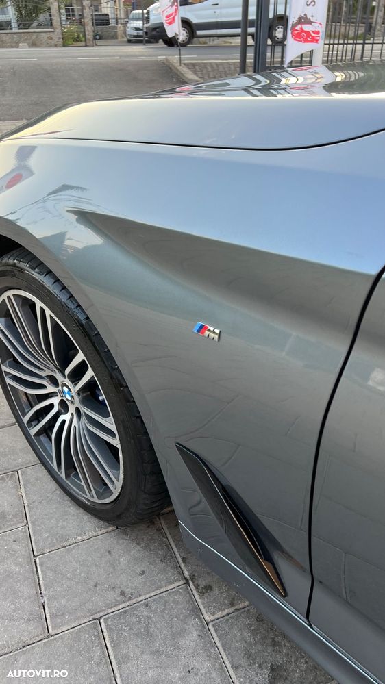 BMW Seria 5 530d xDrive Aut. - 4