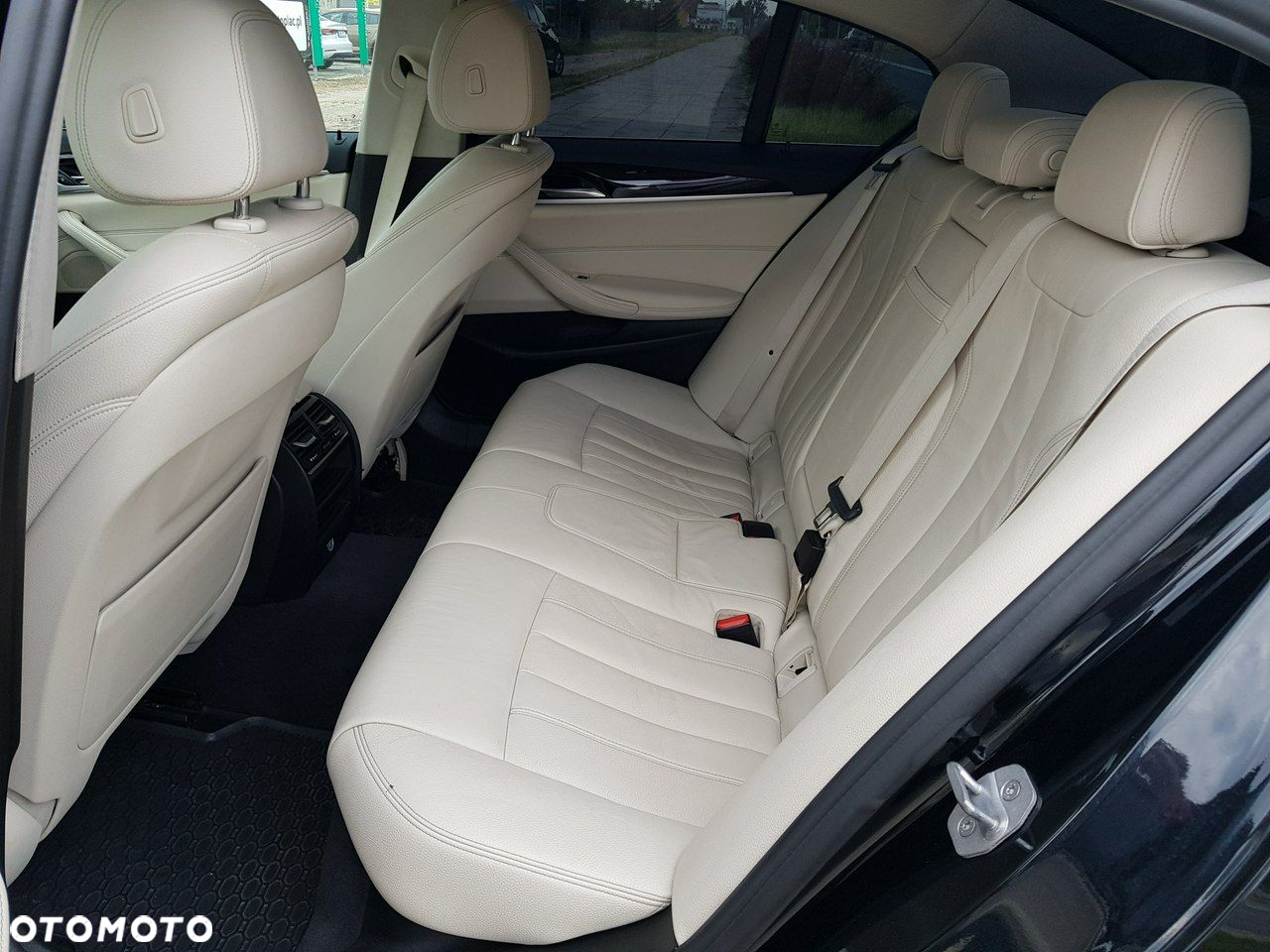 BMW Seria 5 - 11