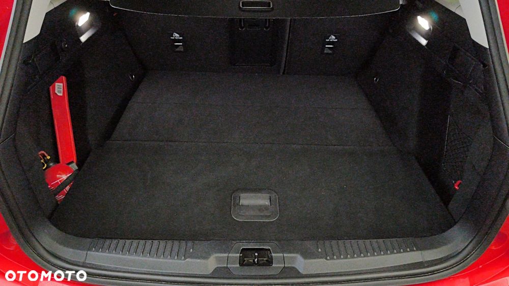 Ford Focus 1.0 EcoBoost mHEV Titanium X - 12