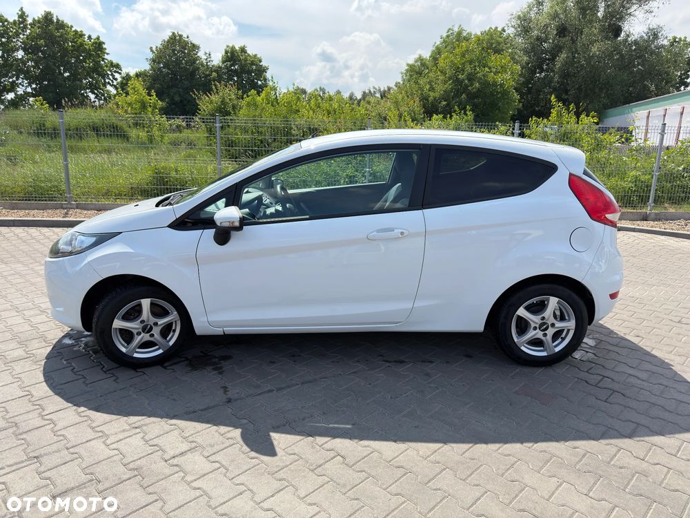 Ford Fiesta 1.25 Trend Edition - 28