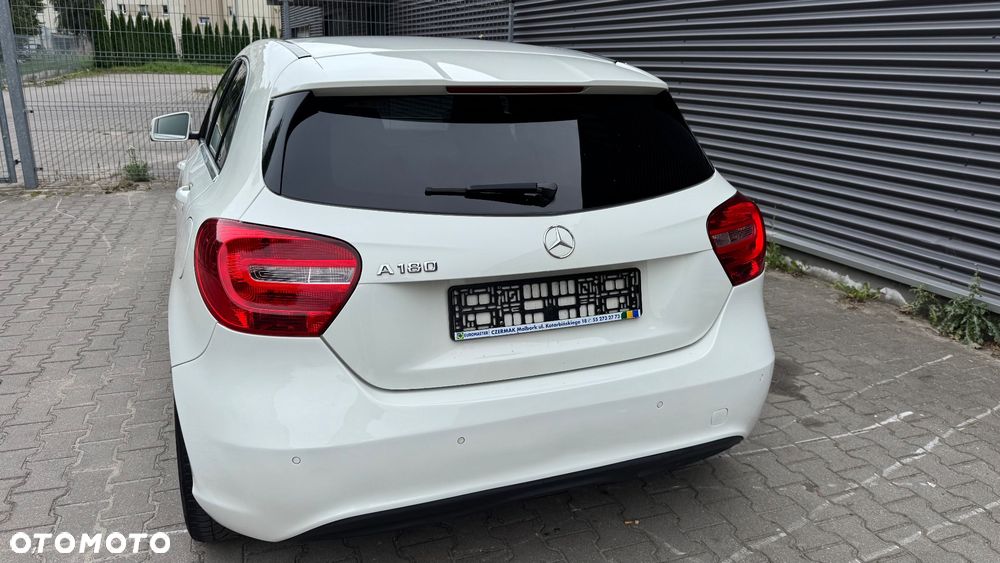 Mercedes-Benz Klasa A 180 BlueEfficiency Edition Style - 5