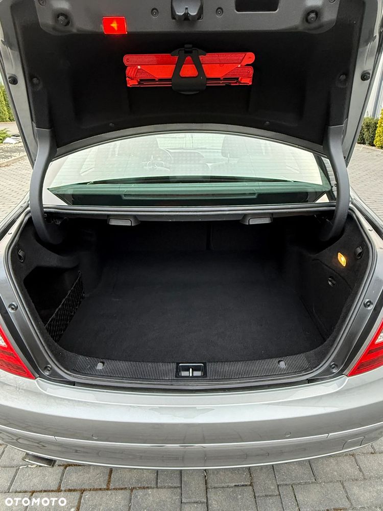 Mercedes-Benz Klasa C - 12