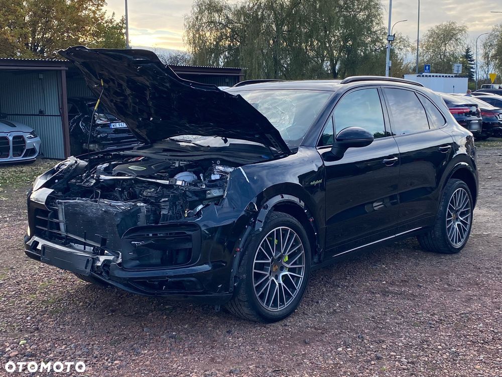 Porsche Cayenne E-Hybrid - 11