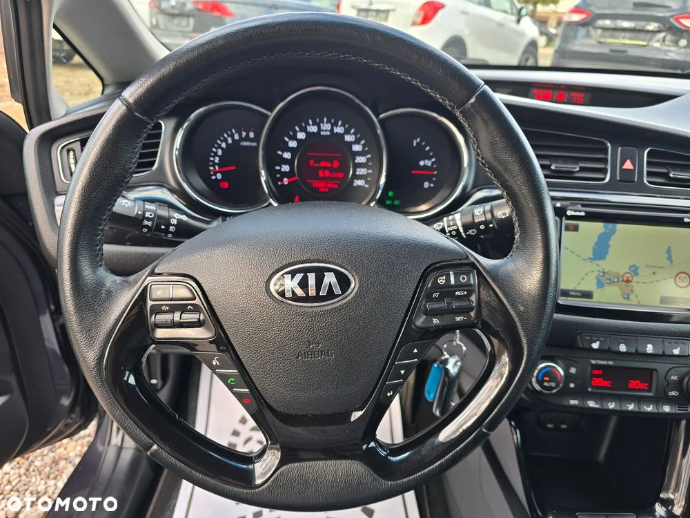 Kia Ceed 1.6 GDI Spirit - 28