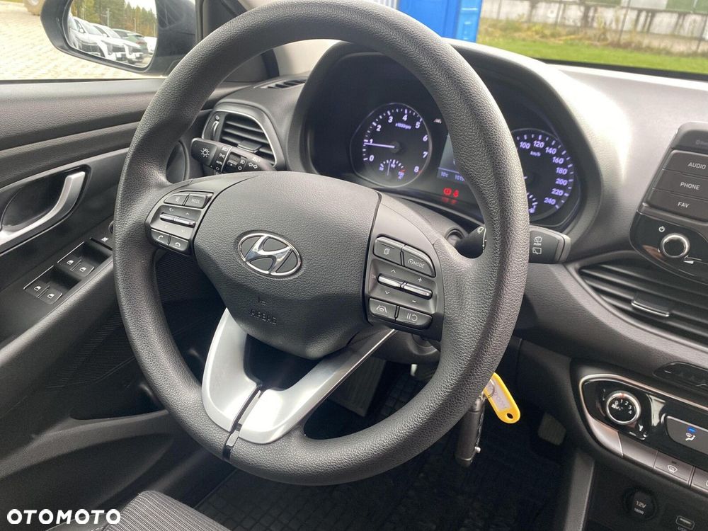 Hyundai i30 - 24