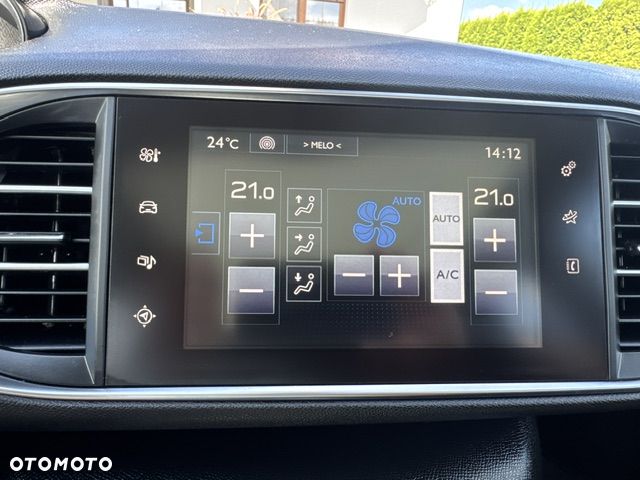Peugeot 308 - 16