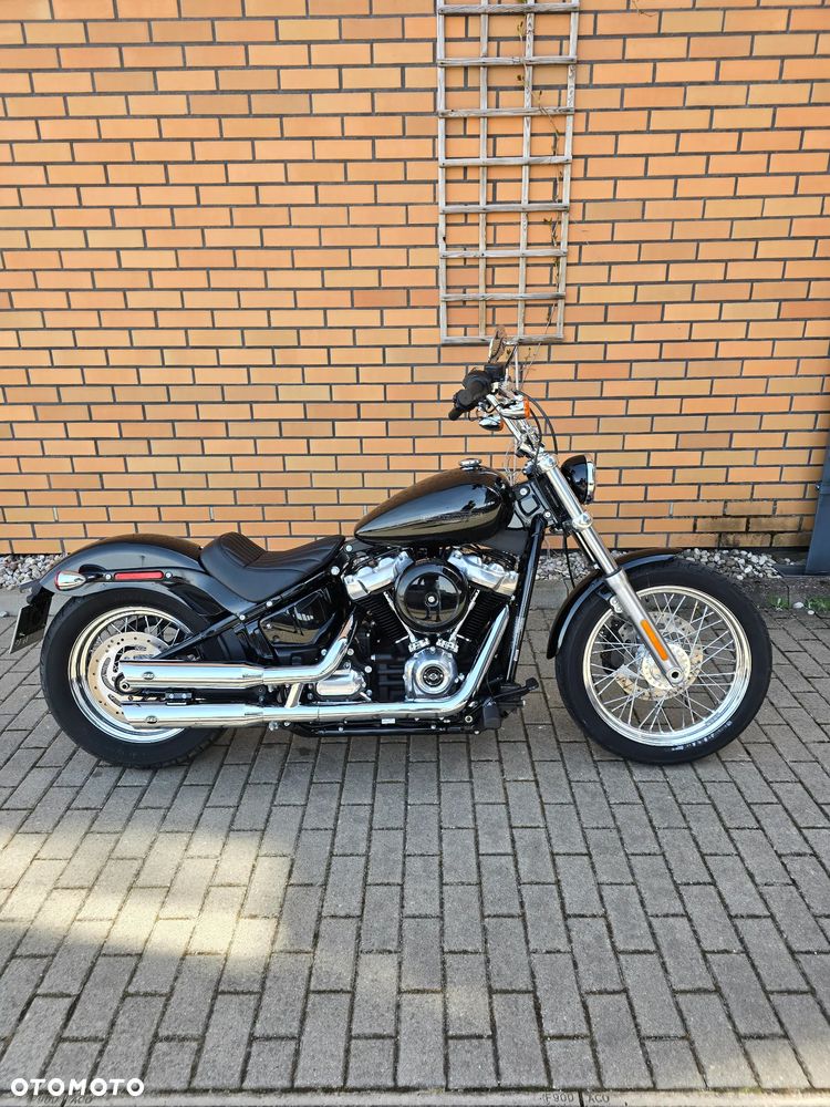 Harley-Davidson Softail Standard - 2