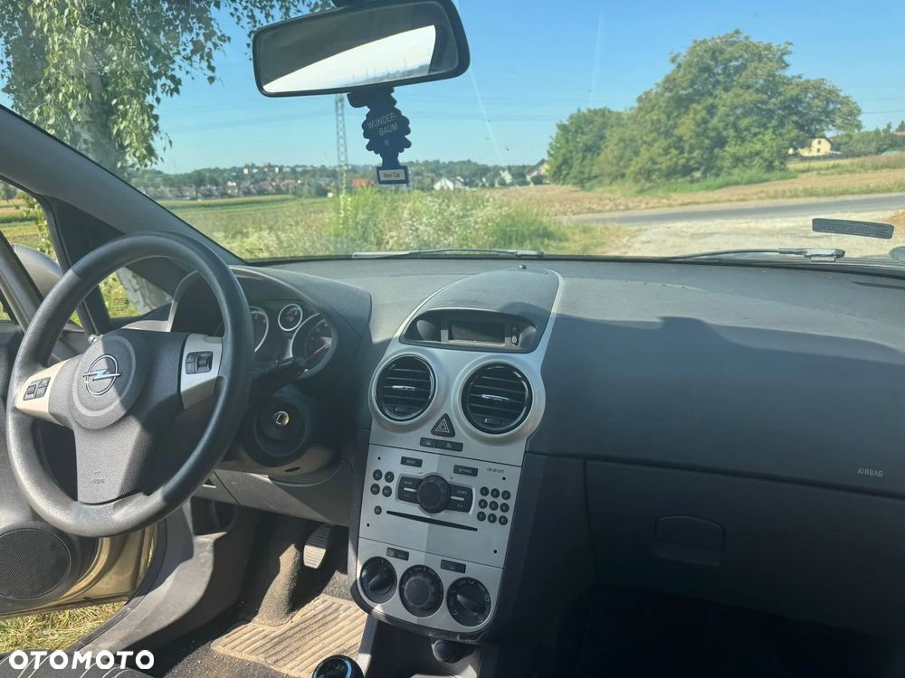 Opel Corsa 1.2 16V Cosmo - 10