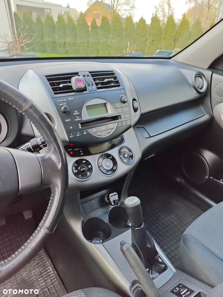 Toyota RAV4 2.0 4x4 Sol - 10