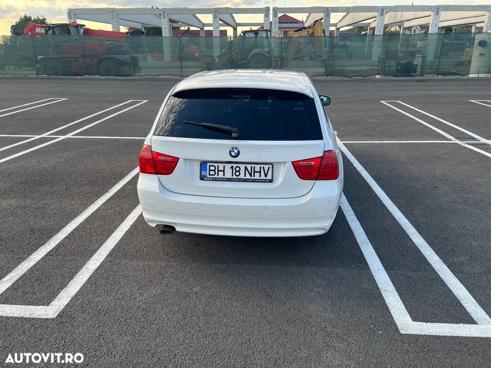 BMW Seria 3 318d - 6