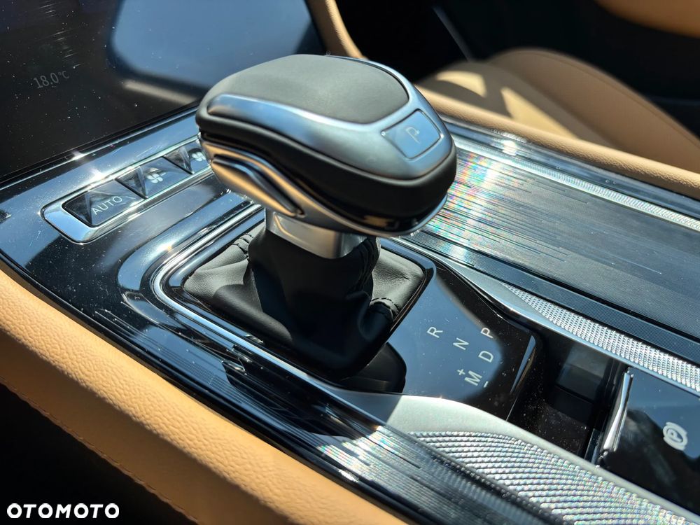 Hongqi H5 2.0T Comfort - 22