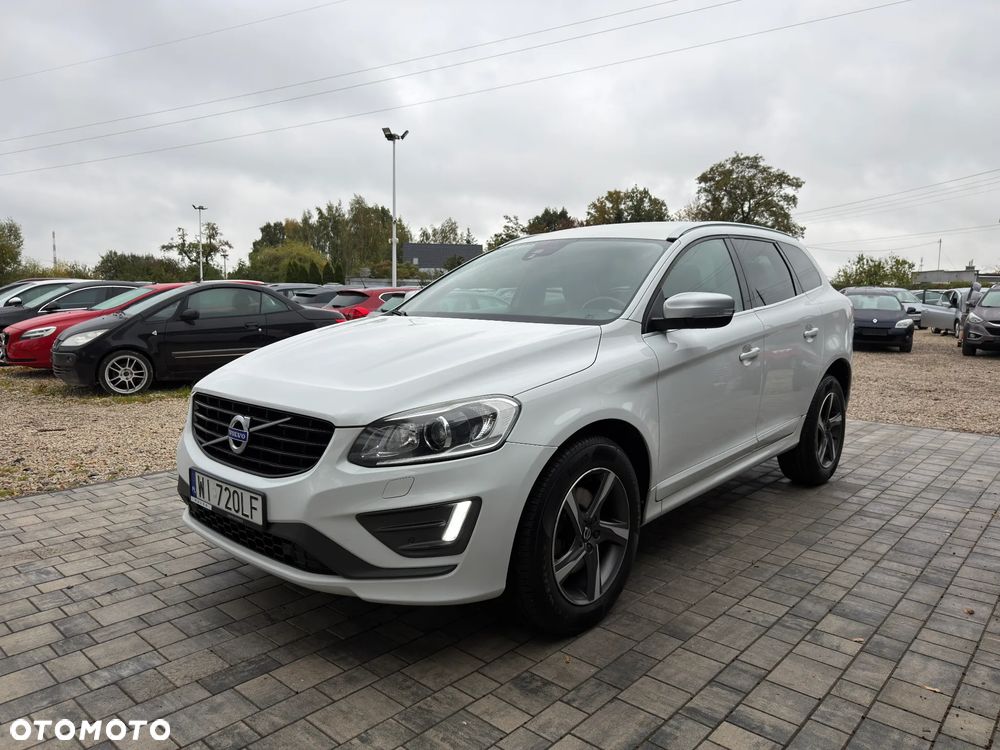 Volvo XC 60 D4 AWD R-Design - 25
