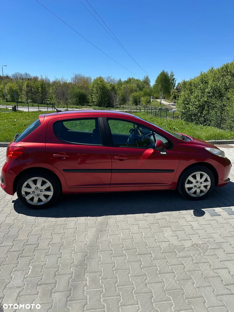 Peugeot 207 1.6 Trendy - 6
