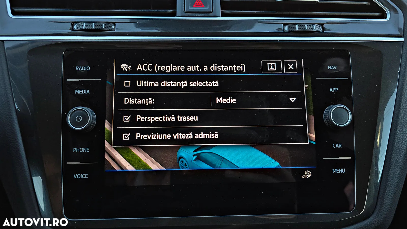 Volkswagen Tiguan 2.0 TDI SCR DSG 4Motion Life - 26
