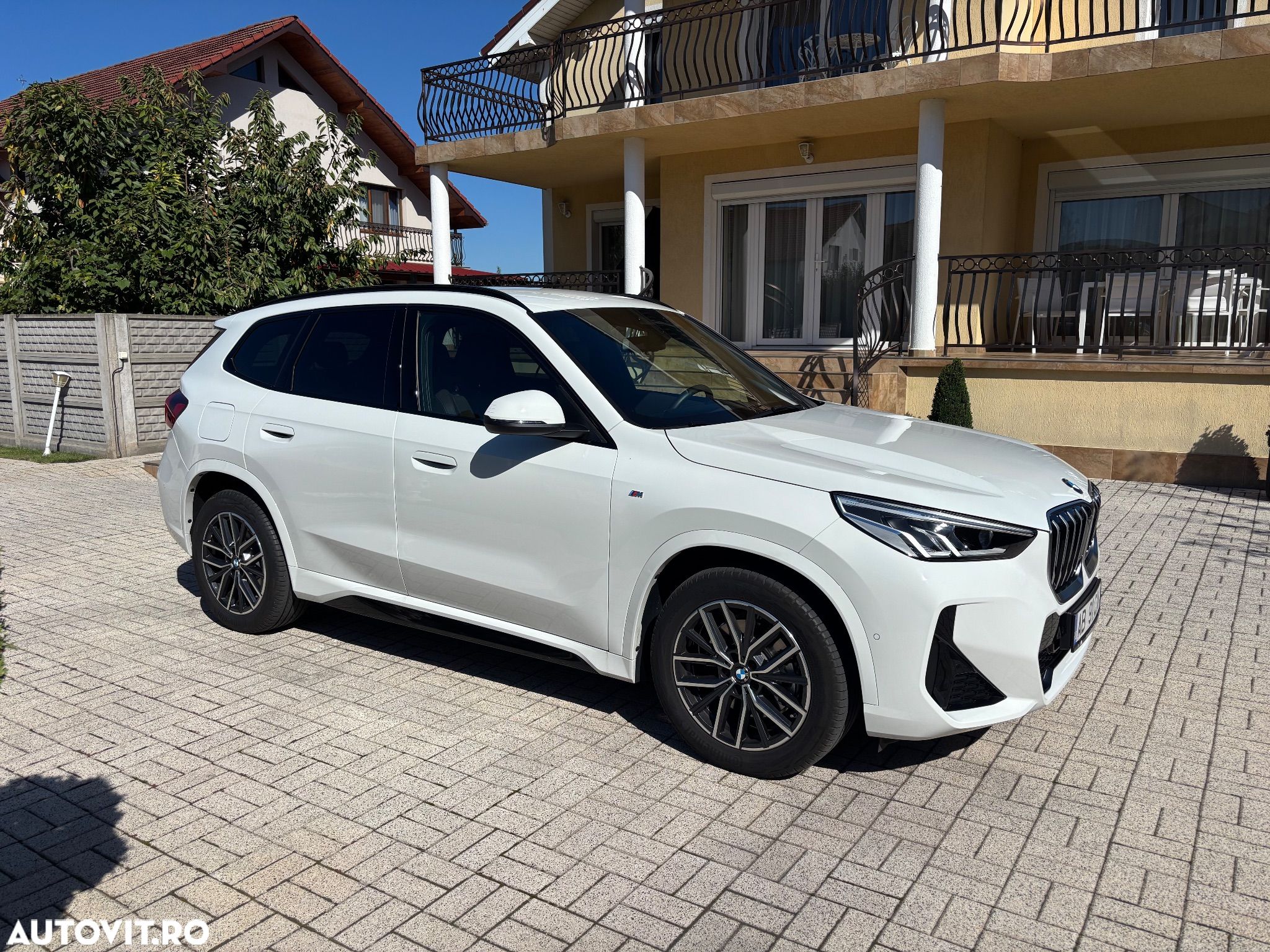 BMW X1 sDrive20i AT MHEV - 1