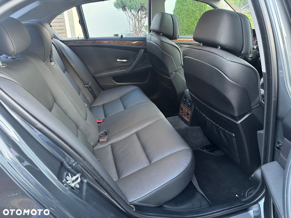 BMW Seria 5 - 37