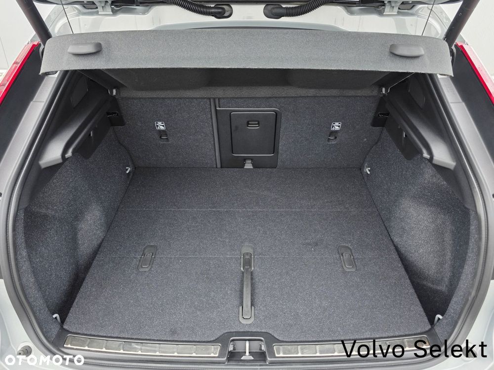 Volvo C40 - 18
