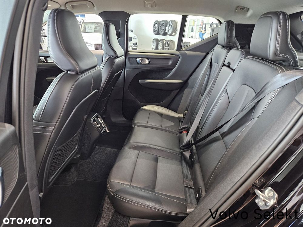 Volvo XC 40 - 23