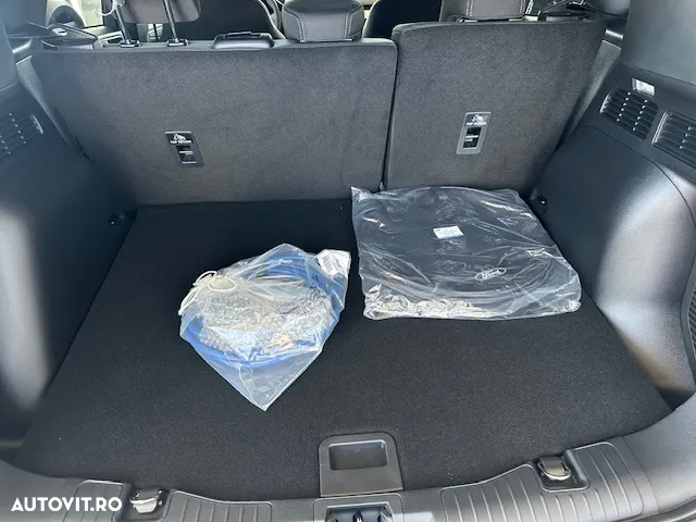 Ford Kuga 2.5 Duratec FWD PHEV Titanium - 9