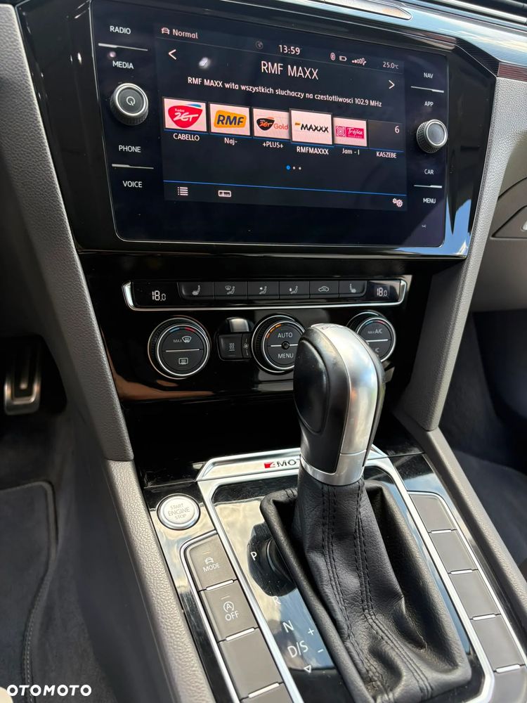 Volkswagen Arteon 2.0 TDI Bi-Turbo SCR 4Mot Elegance DSG - 12