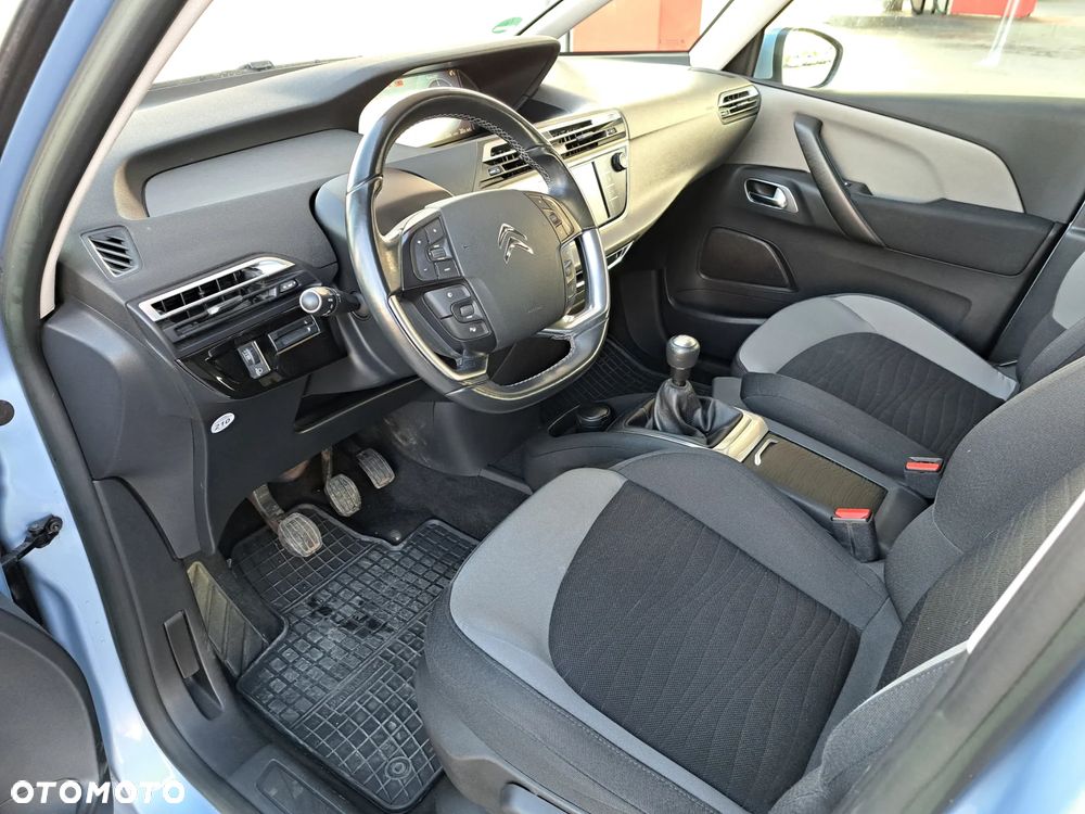 Citroën C4 Picasso - 17