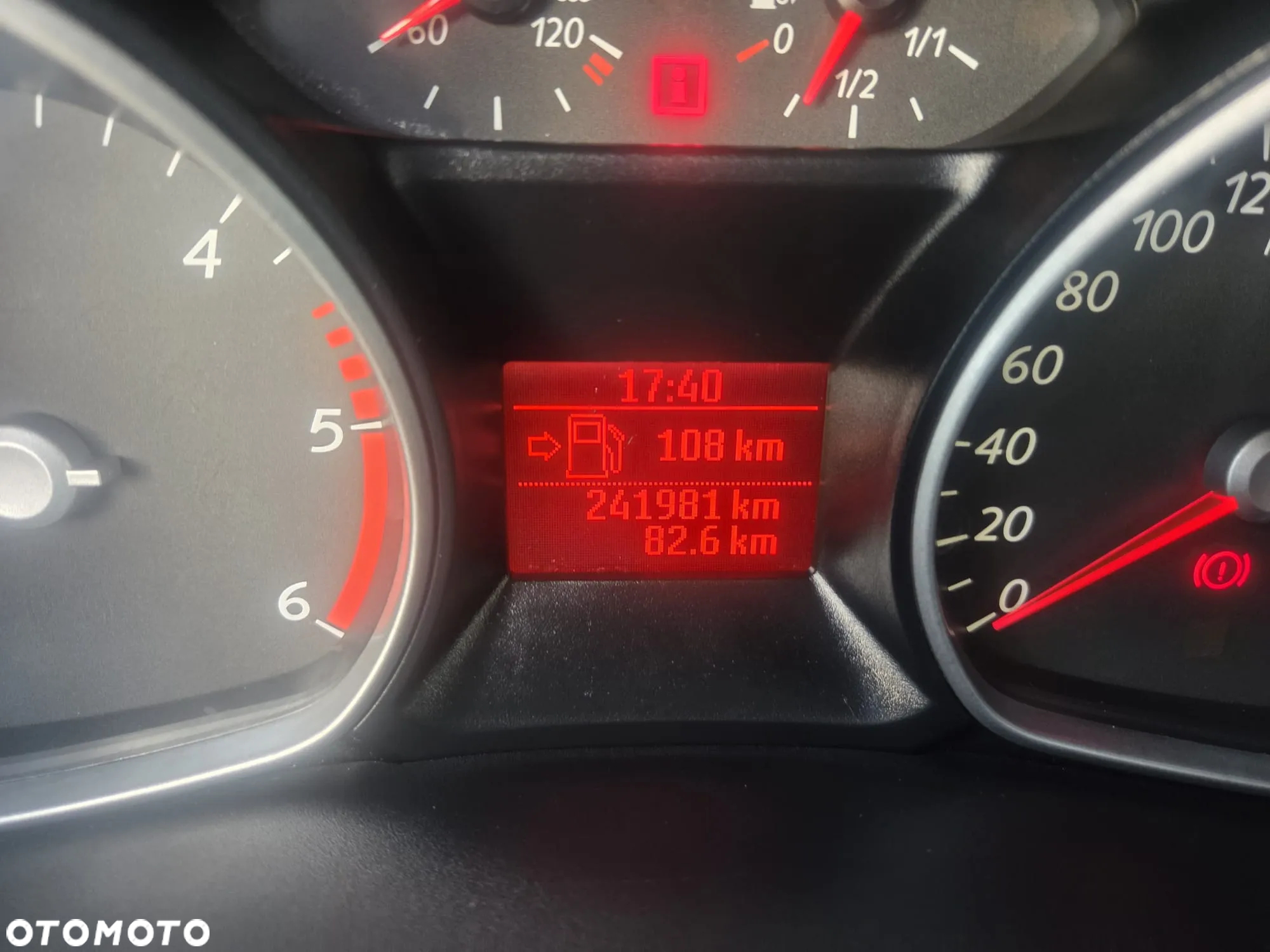 Ford Mondeo - 9