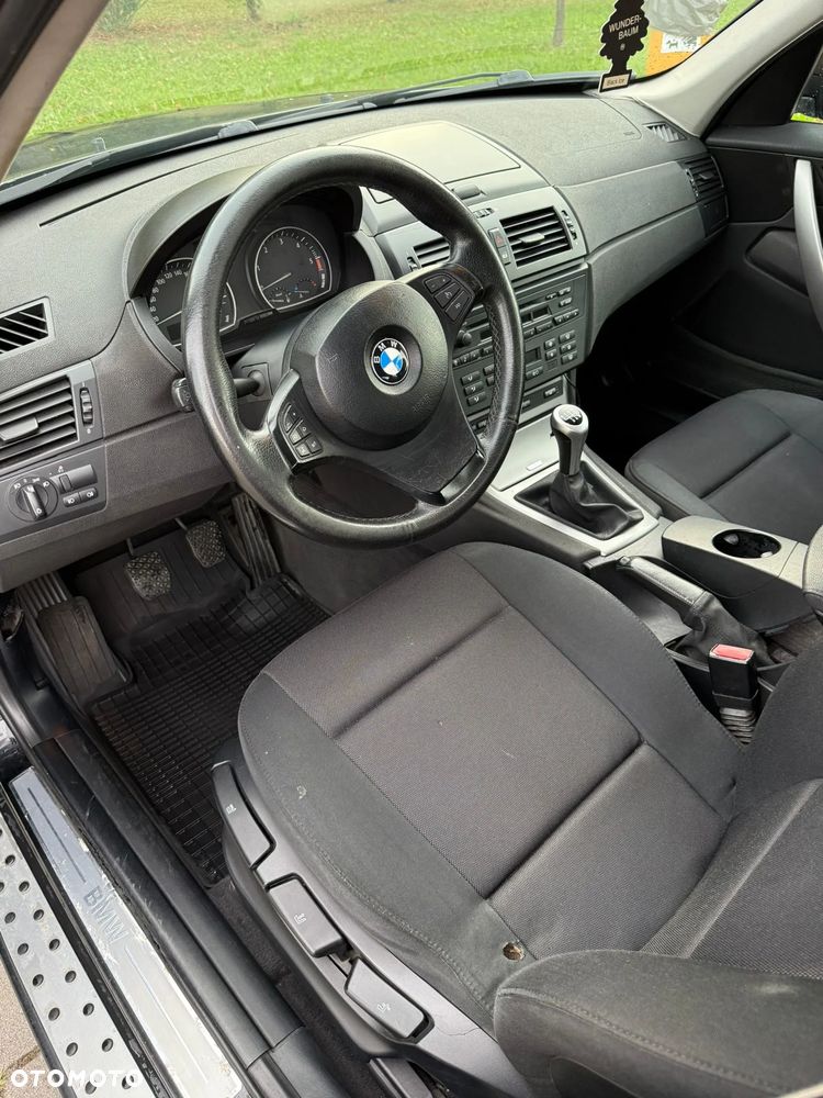 BMW X3 2.0d - 25