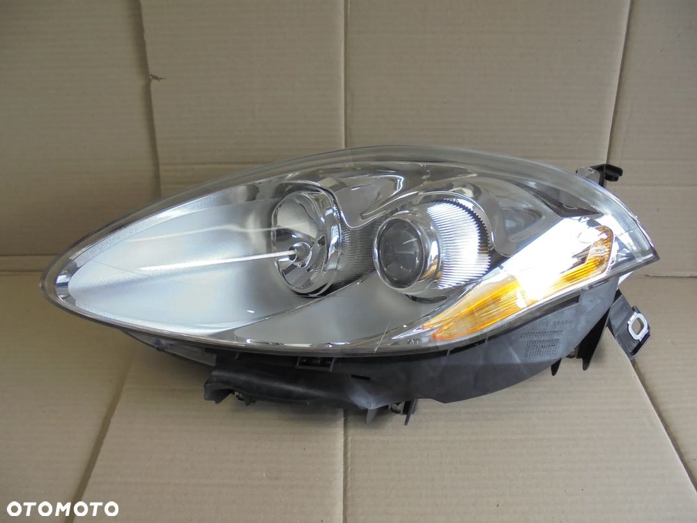 REFLEKTOR Lampa Lewa Przód Fiat Bravo II Europa 51757538 2007-