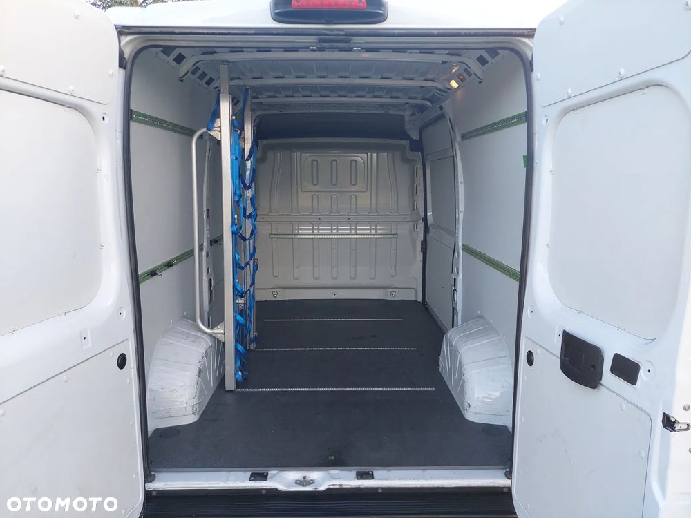 Opel Movano - 24