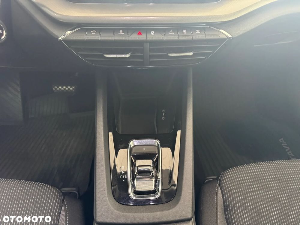 Skoda Octavia 1.5 TSI ACT Ambition DSG - 9