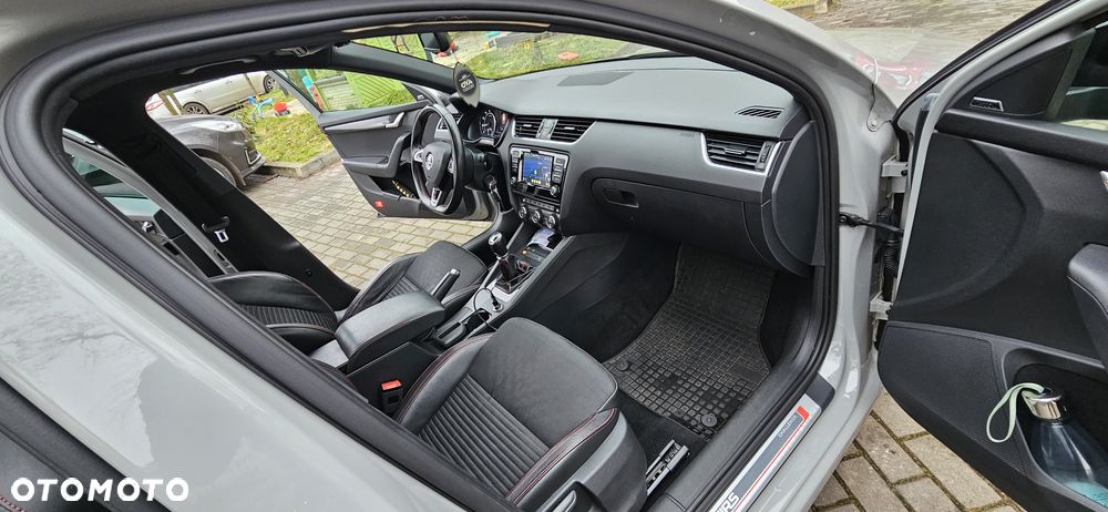 Skoda Octavia - 14