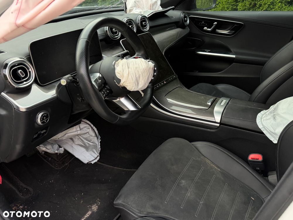 Mercedes-Benz Klasa C 300 4Matic 9G-TRONIC AMG Line - 10