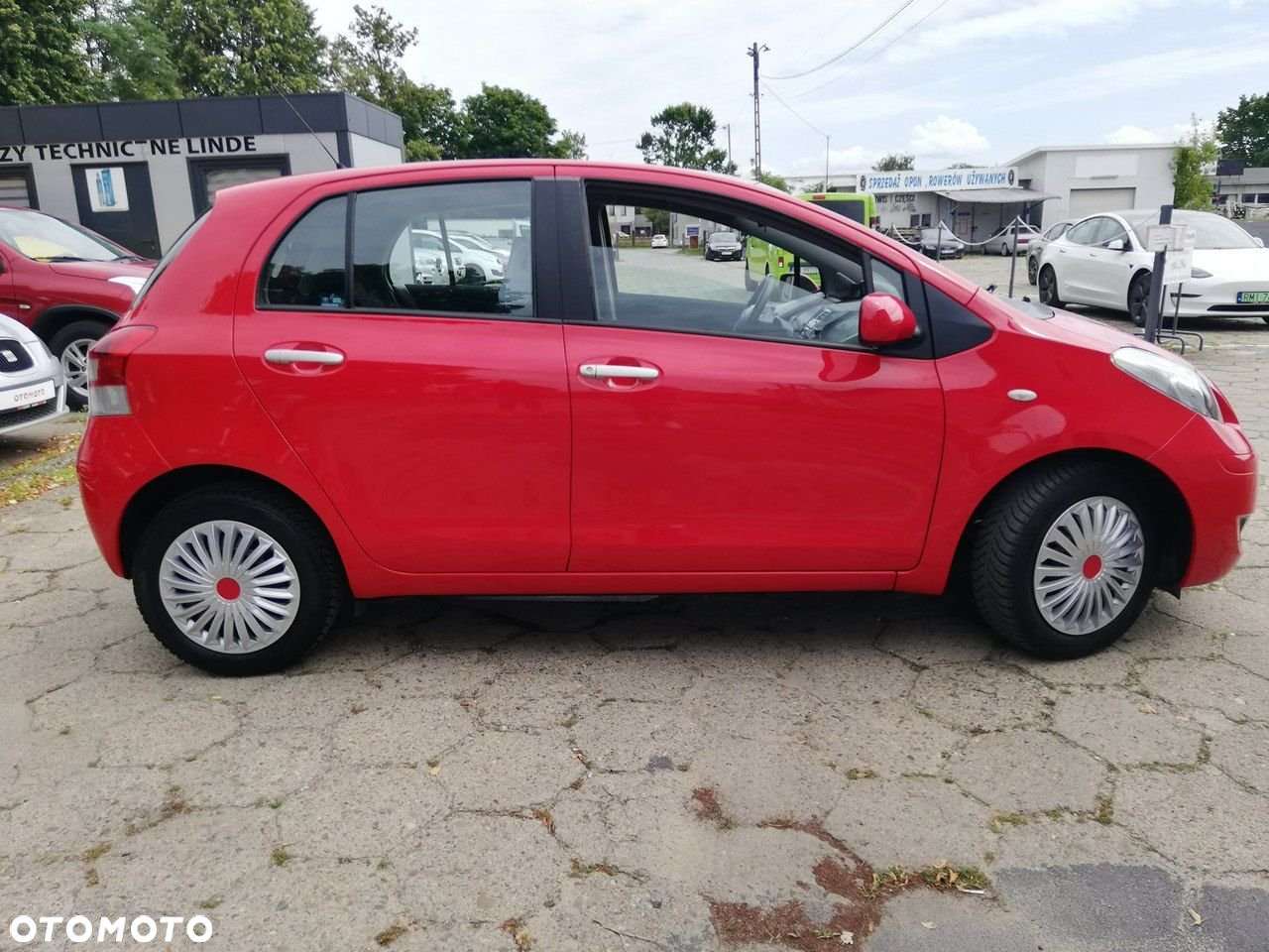 Toyota Yaris - 8