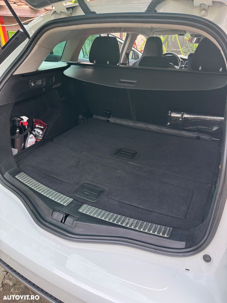 Renault Megane ENERGY dCi 110 EDC GT LINE - 18