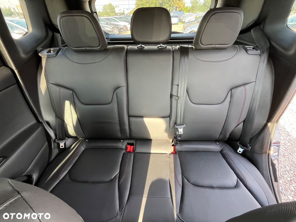 Jeep Renegade 2.0 MultiJet Trailhawk 4WD S&S - 26