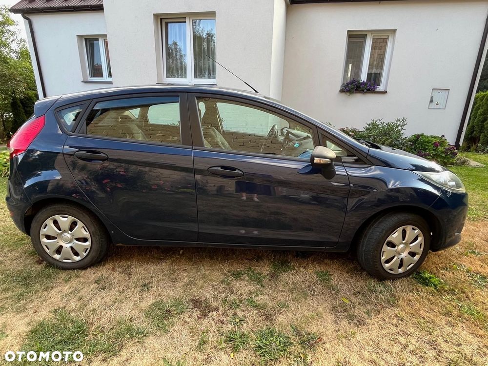 Ford Fiesta 1.25 Ambiente - 9